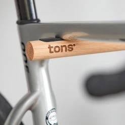 Tons Ophæng Til Cykel Egetræ -Cykelanhængere Salgsbutik Tons Ophaeng til Cykel Egetrae 1635860166 03